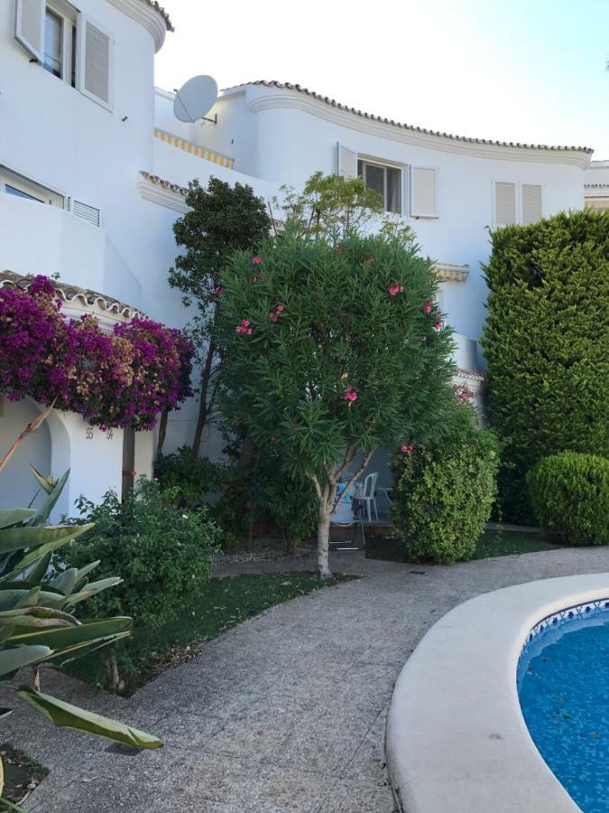 Oasis Paradise Denia Luaran gambar