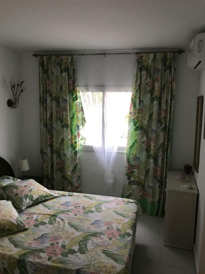 Oasis Paradise Denia Luaran gambar