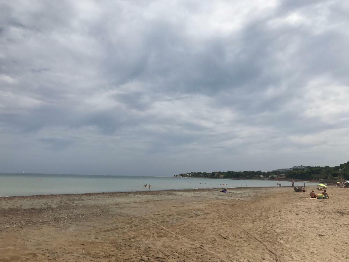Oasis Paradise Denia Luaran gambar